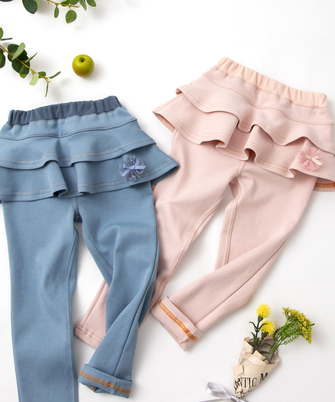 フリルレギパン/ライトブルー 代官山でママに人気のこども服ブランド